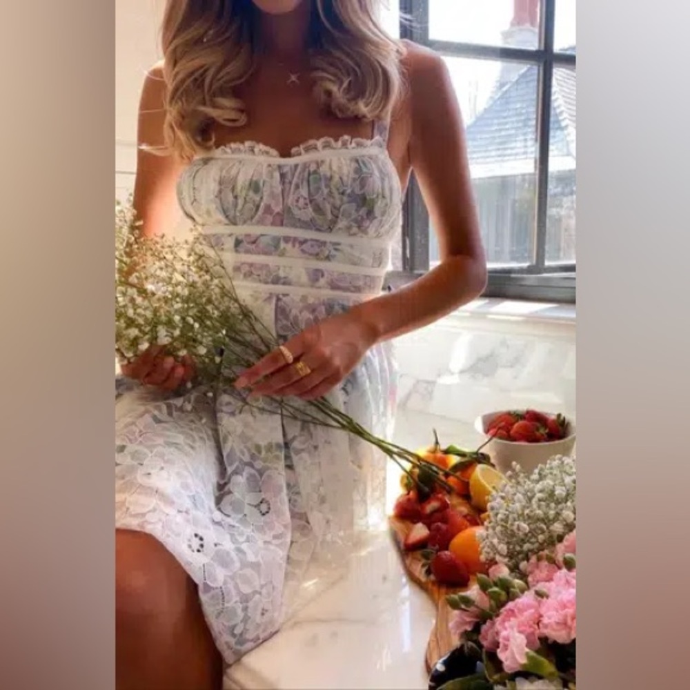 New For Love And Lemons Loretta Mini Dress Ivory Milkmaid Cottagecore Floral - Picture 2 of 12